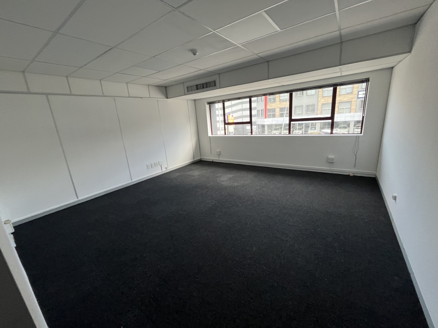 To Let commercial Property for Rent in Bo Oakdale Western Cape
